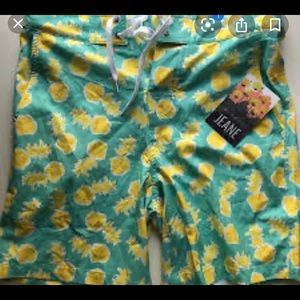 Idso pinapples trunks or mini men please!!!